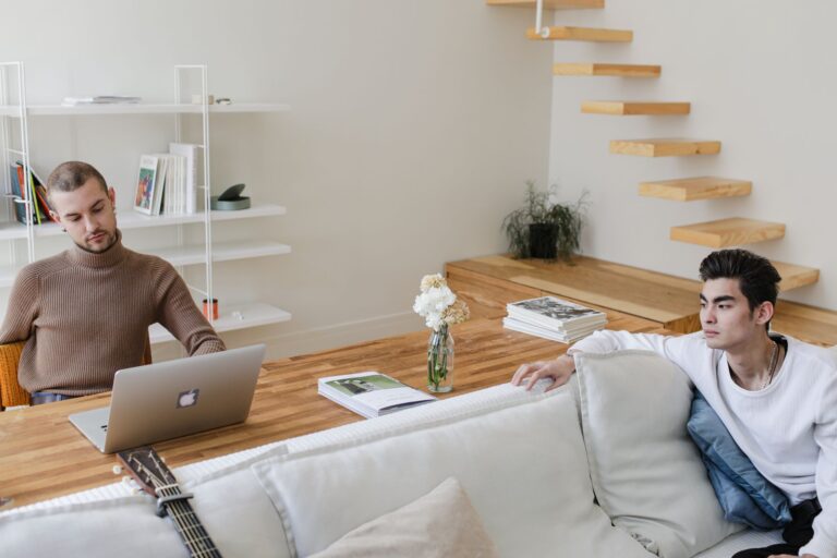 Pourquoi opter pour la location meublée en tant qu&rsquo;étudiant ?